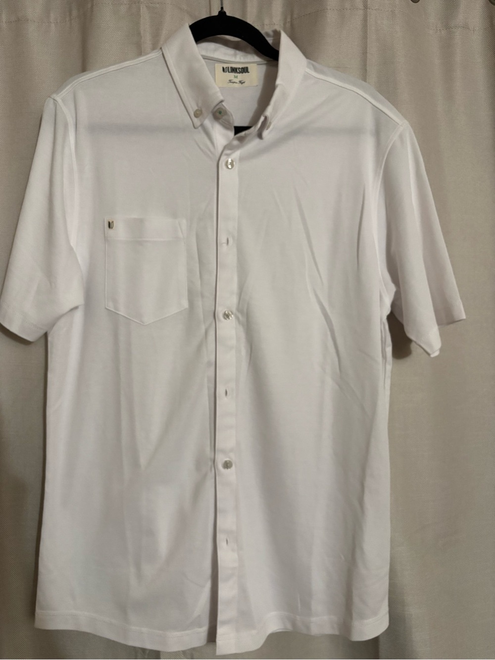 Linksoul Men’s White Short-Sleeve Button-Down Shirt